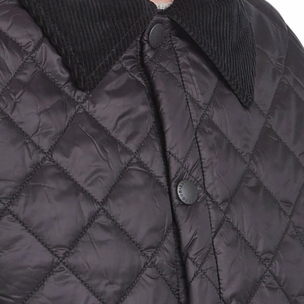 Barbour Winter Heritage Liddlesdale Quilt Jacket Black 6 Barbour Winter Heritage Liddlesdale Quilt Jacket Black - Image 4