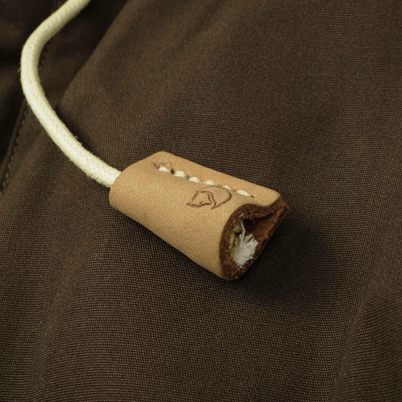 Fjallraven Numbers Fjallraven Down Jacket No. 16 Dark Olive 10 Fjallraven Numbers Fjallraven Down Jacket No. 16 Dark Olive - Image 8