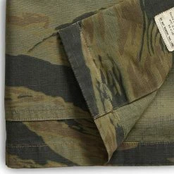 RRL By Ralph Lauren Camo Ripstop Short-Sleeve Overshirt Black / Olive -Hikerdelic Sales Store RRL by Ralph Lauren Camo Ripstop Short Sleeve Overshirt Black Olive RRL by Ralph Lauren 1658707451