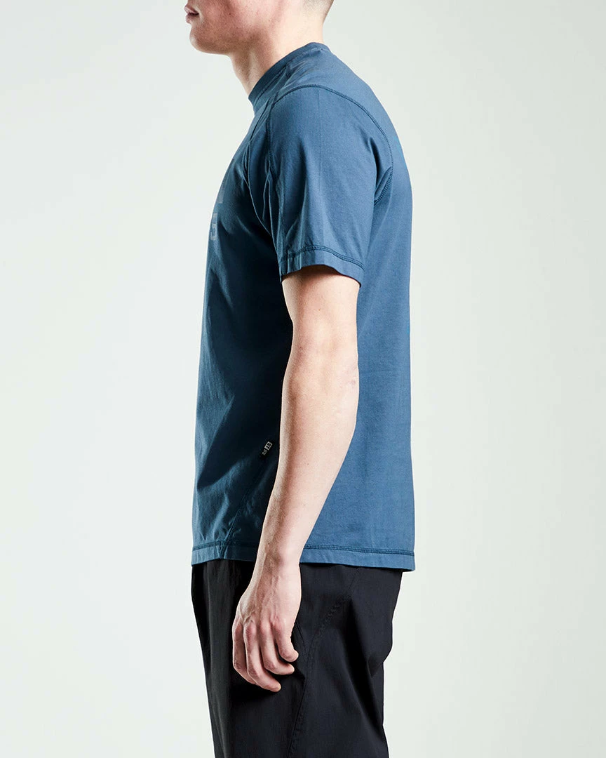 ST95 Jump Tee Navy 5 ST95 Jump Tee Navy - Image 3